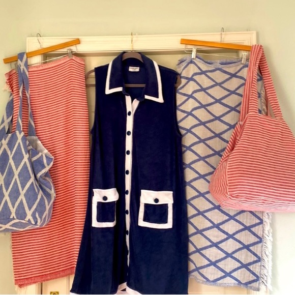 Meet TT FLiPSiDE Hand Loom Weave Organic Textiles Farm to Table Farm to Textile - Picture 3 of 17